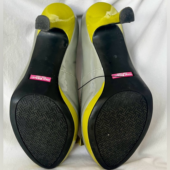 Perfect peep toe Mizrahi heels - Picture 4 of 5